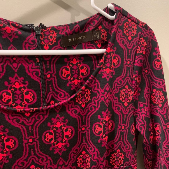The Limited Printed Long Sleeve Dress Size Small - Picture 4 of 7